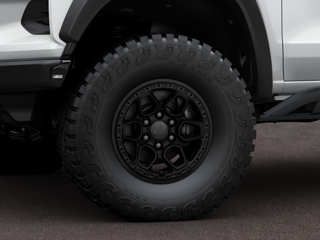 New 2026 Chevrolet Colorado ZR2 w/ ZR2 Bison Edition AWD/4WD image 3