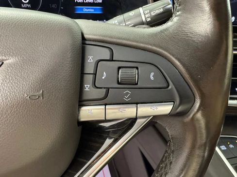 Used 2021 Cadillac Escalade Sport AWD/4WD image 18