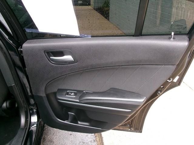 Used 2023 Dodge Charger SXT RWD image 22