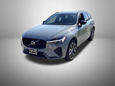 Used 2024 Volvo XC60 B5 Plus w/ Protection Package Premier AWD/4WD image 1