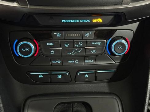 Used 2023 Ford Transit Connect XL FWD image 20