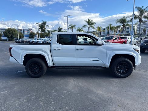 New 2026 Toyota Tacoma SR5 image 6