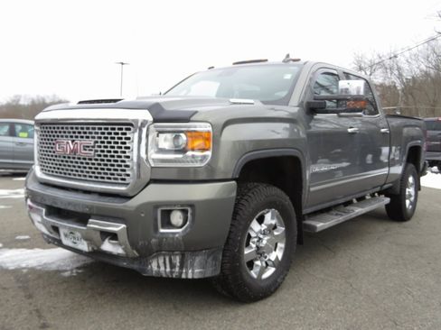 Used 2017 GMC Sierra 3500 Denali w/ Duramax Plus Package image 1