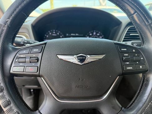 Used 2018 Genesis G80 3.8 AWD/4WD image 17