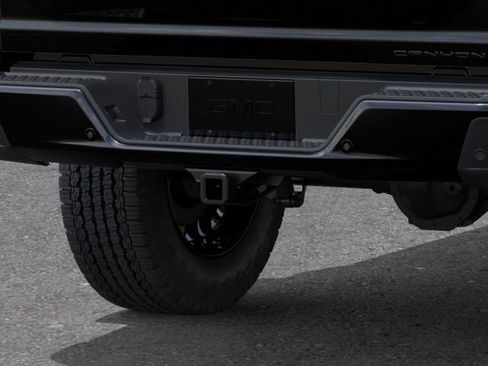 New 2026 GMC Canyon Denali w/ LPO, Denali Black Edition AWD/4WD image 14