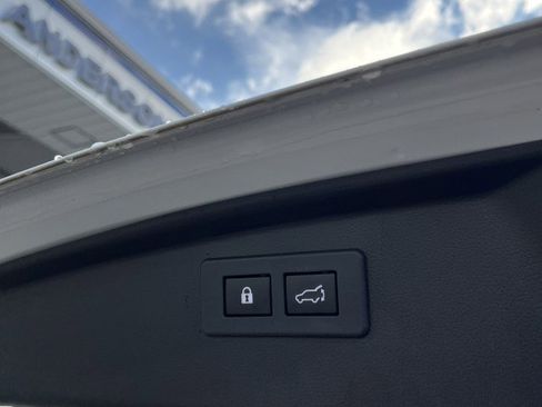 Used 2020 Subaru Outback Limited XT w/ Popular Package #2 image 11