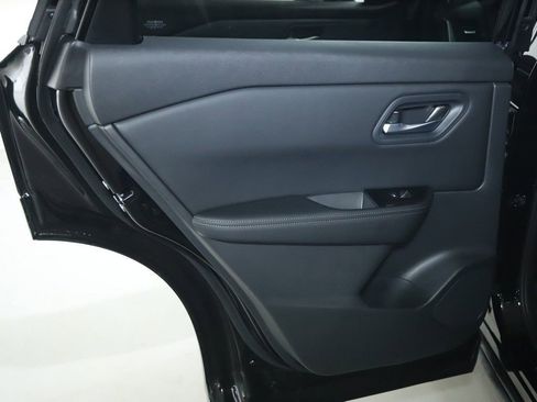 Certified 2026 Nissan Rogue SV image 13