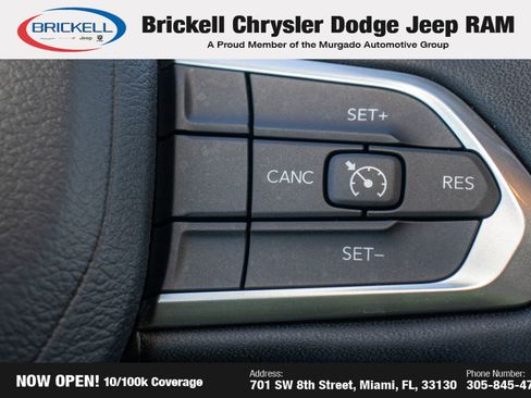Used 2025 Jeep Compass Latitude image 28