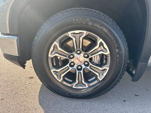 Used 2025 GMC Sierra 1500 SLT AWD/4WD image 24