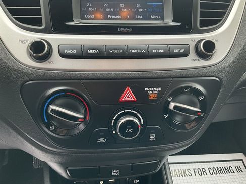 Used 2021 Hyundai Accent SE image 22