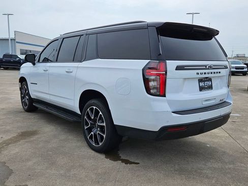 Used 2024 Chevrolet Suburban RST w/ Luxury Package AWD/4WD image 5