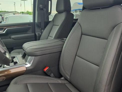 New 2026 Chevrolet Silverado 2500 LT w/ Trail Boss Package AWD/4WD image 13