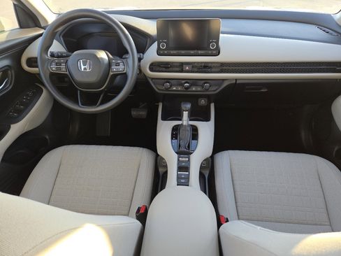 Used 2023 Honda HR-V LX image 21