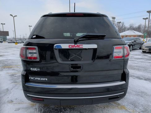 Used 2014 GMC Acadia SLE image 6