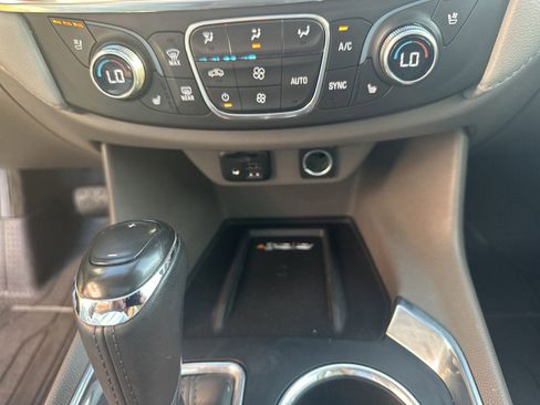 Used 2020 Chevrolet Traverse Premier w/ LPO, Floor Liner Package image 23