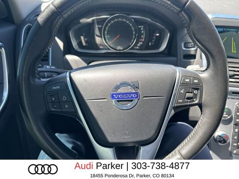 Used 2017 Volvo XC60 T6 Dynamic w/ Climate Package AWD/4WD image 6