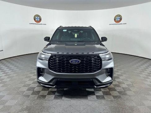 Certified 2025 Ford Explorer ST-Line w/ ST-Line Street Pack AWD/4WD image 17