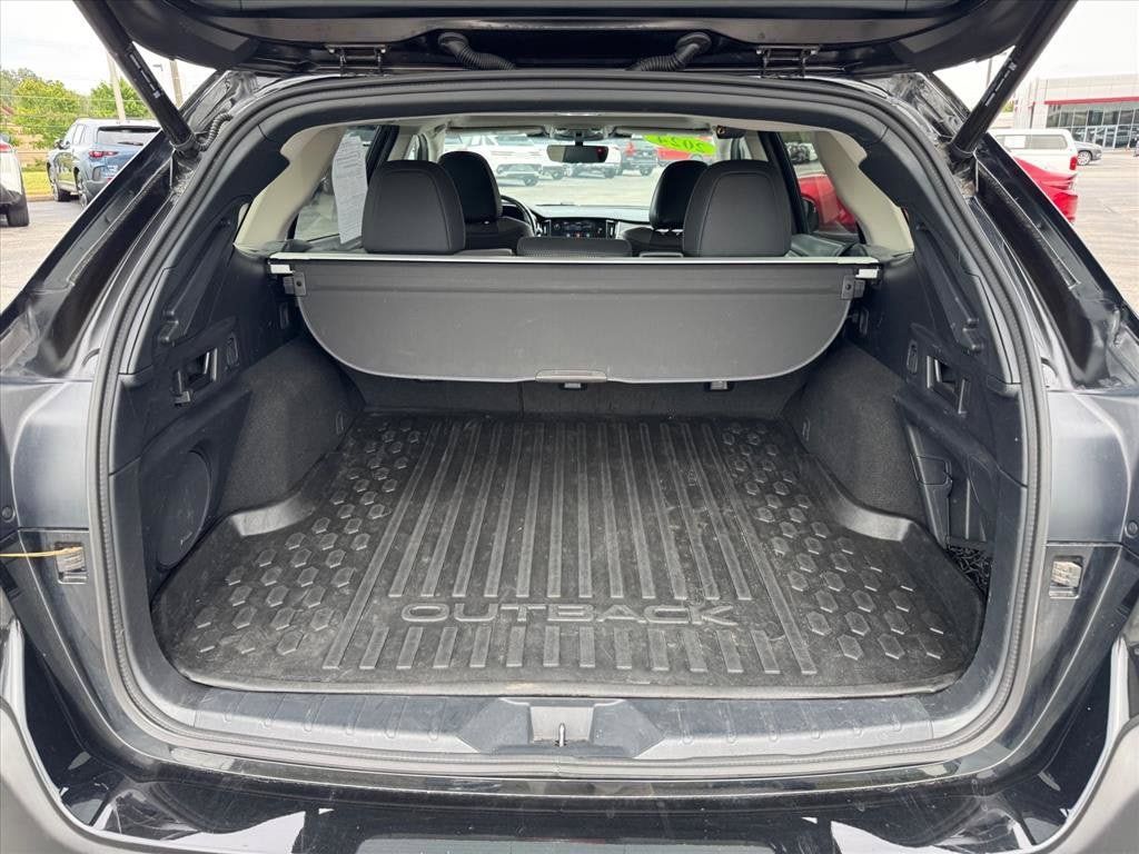 Used 2024 Subaru Outback Onyx Edition AWD/4WD image 19