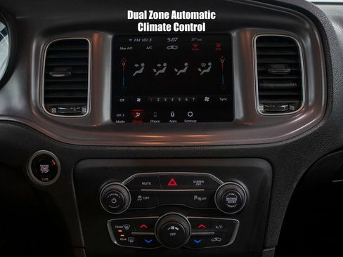 Used 2023 Dodge Charger SXT image 24