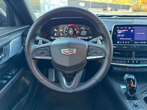 Used 2022 Cadillac CT4 V w/ Navigation Package image 22