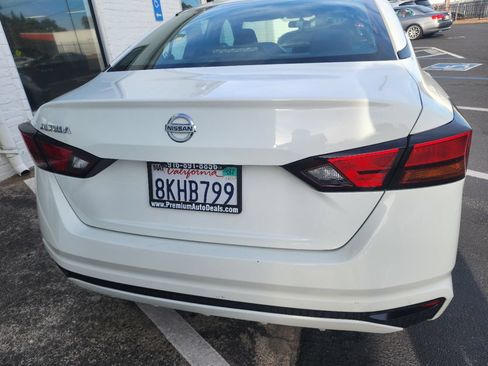 Used 2019 Nissan Altima 2.5 S FWD image 3