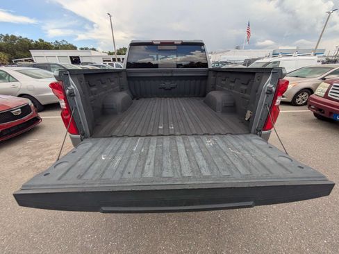 Used 2021 Chevrolet Silverado 1500 LT Trail Boss AWD/4WD image 12
