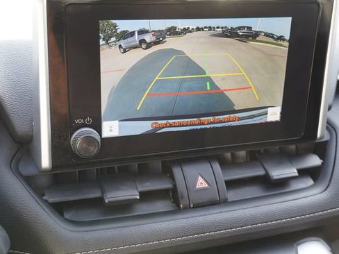 Used 2023 Toyota RAV4 LE FWD image 24