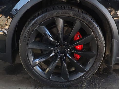 Used 2020 Tesla Model X Performance AWD/4WD image 28