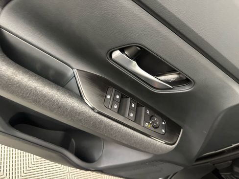 New 2026 Nissan Kicks SV w/ Illumination Package image 15