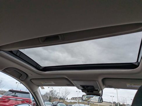 Certified 2023 Honda Accord EX image 21