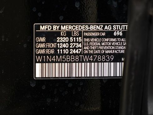 Used 2026 Mercedes-Benz GLB 35 AMG 4MATIC image 23