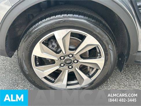 Certified 2025 Ford Escape Platinum AWD/4WD image 20