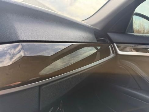 Used 2016 BMW 528i xDrive 528i xDrive image 24