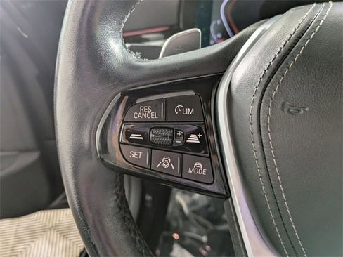 Used 2021 BMW 540i xDrive w/ Premium Package image 20