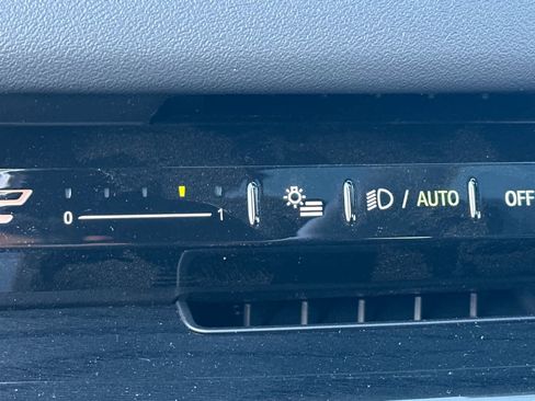 New 2026 BMW 530i w/ Premium Package RWD image 32