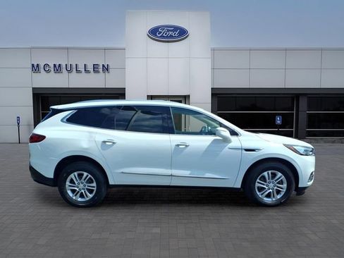 Used 2019 Buick Enclave Essence AWD/4WD image 4