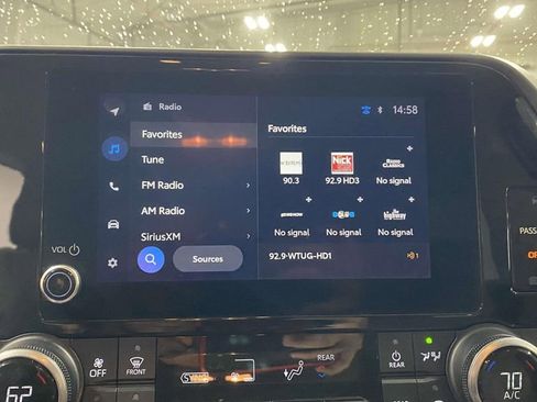 Used 2023 Toyota Highlander LE image 18