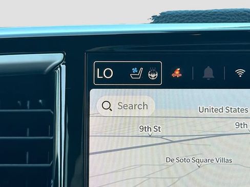 Used 2025 Chrysler Pacifica Limited FWD image 22