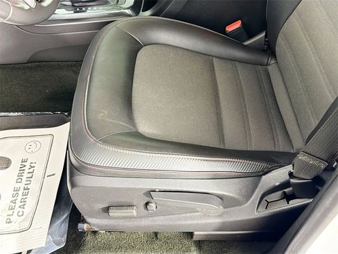 Used 2018 GMC Canyon All Terrain image 18