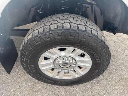 Used 2019 Ford F250 XLT w/ XLT Value Package image 13