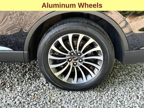 Used 2020 Lincoln Aviator Reserve w/ Elements Package Plus AWD/4WD image 9