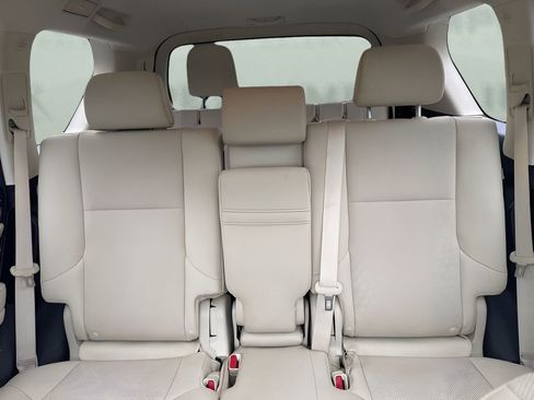 Used 2020 Lexus GX 460 Premium w/ Premium Package AWD/4WD image 34