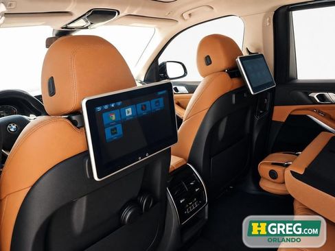 Used 2022 BMW X7 xDrive40i w/ Premium Package AWD/4WD image 17