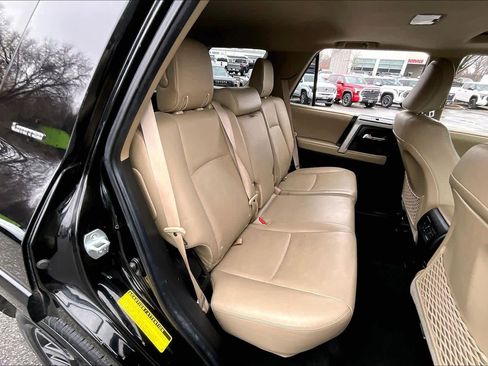 Used 2015 Toyota 4Runner Limited image 21
