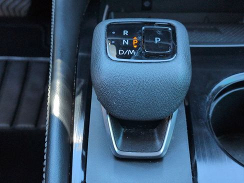 Used 2021 Nissan Rogue Platinum AWD/4WD image 27