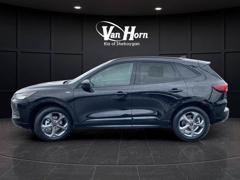 Used 2024 Ford Escape ST-Line w/ Tech Pack #1 AWD/4WD image 4