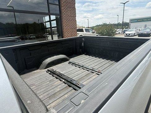 Used 2022 Chevrolet Silverado 2500 LTZ w/ Z71 Off-Road Package AWD/4WD image 13