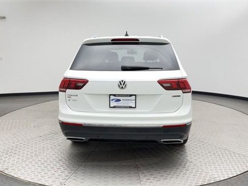 Used 2019 Volkswagen Tiguan SEL image 3