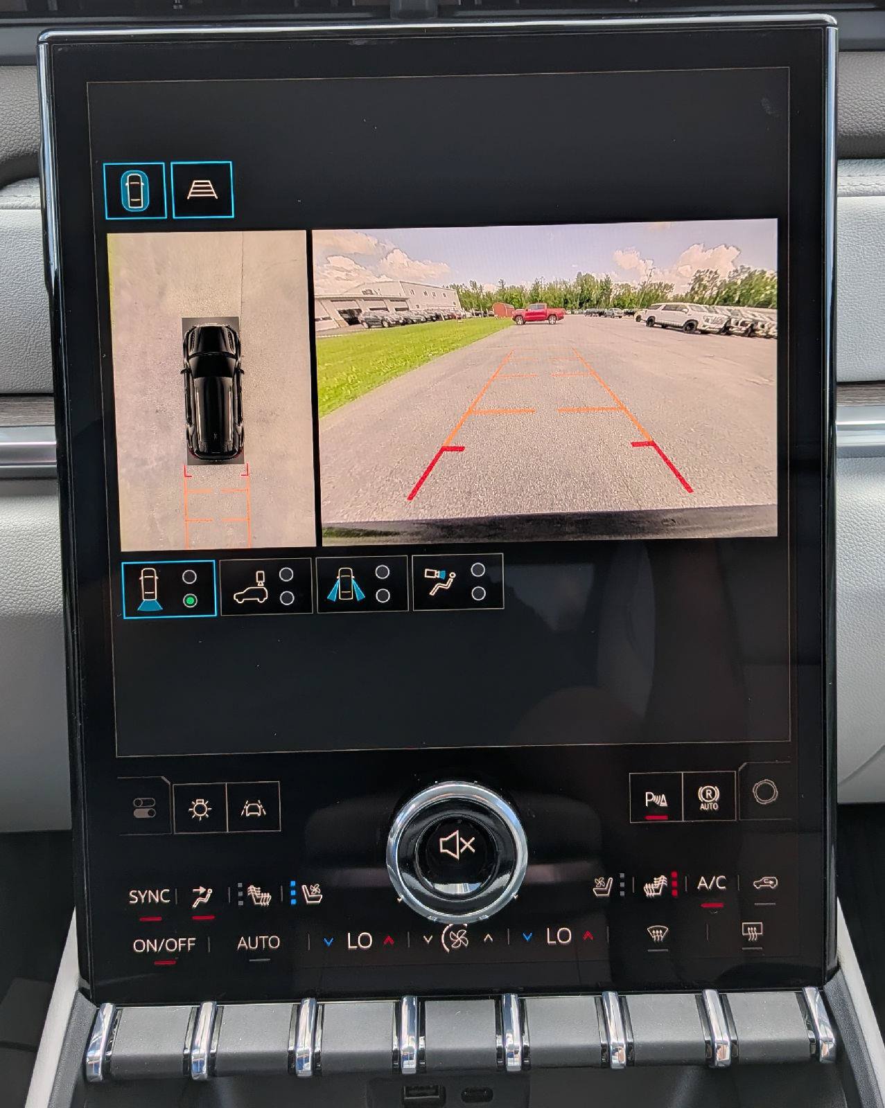 New 2027 GMC Terrain Denali AWD/4WD image 15