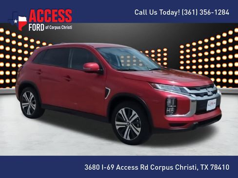 Used 2025 Mitsubishi Outlander Sport SE AWD/4WD image 2